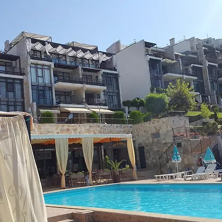 Dolce Vita Eh شقة *
